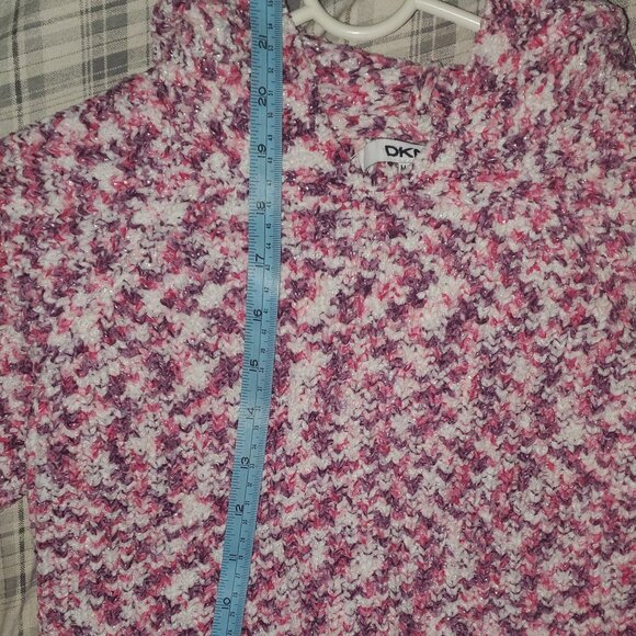 DKNY NEW Girls Pink Kids size M 10-12 Sweatshirt Hoodie Knit Warm Cozy - Picture 4 of 6